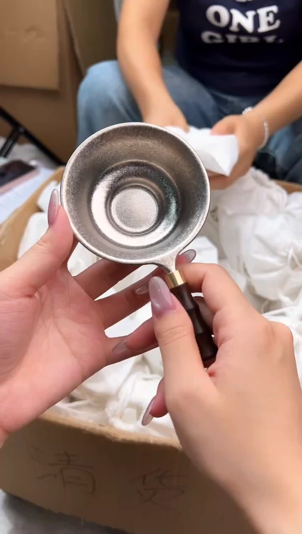 钛茶漏冰晶
