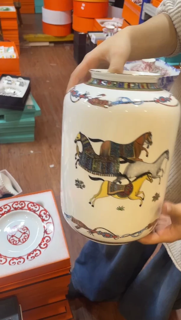 杯鸿辉家品牌瓷器，京东包邮！