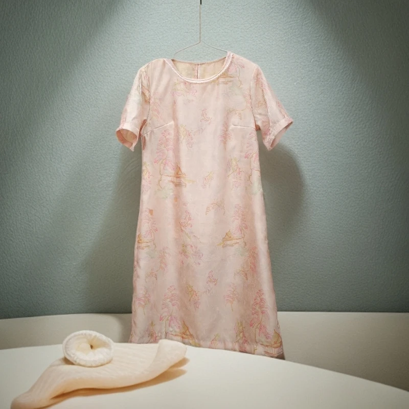 【亭台楼阁长裙】新中式减龄显瘦百搭女士圆领浮光锦中长连衣裙0381