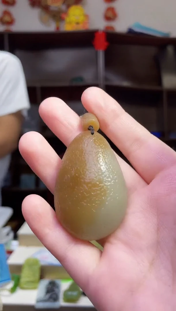 和田玉未镶嵌颈饰1