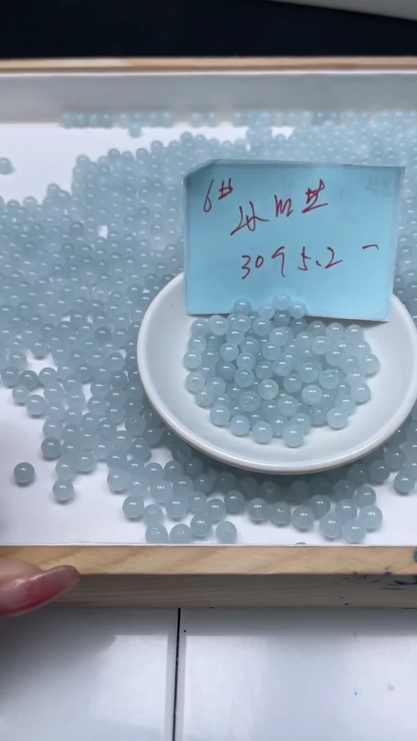 未镶嵌散珠玛瑙/玉髓B2 冰川蓝6mm30颗5.2元