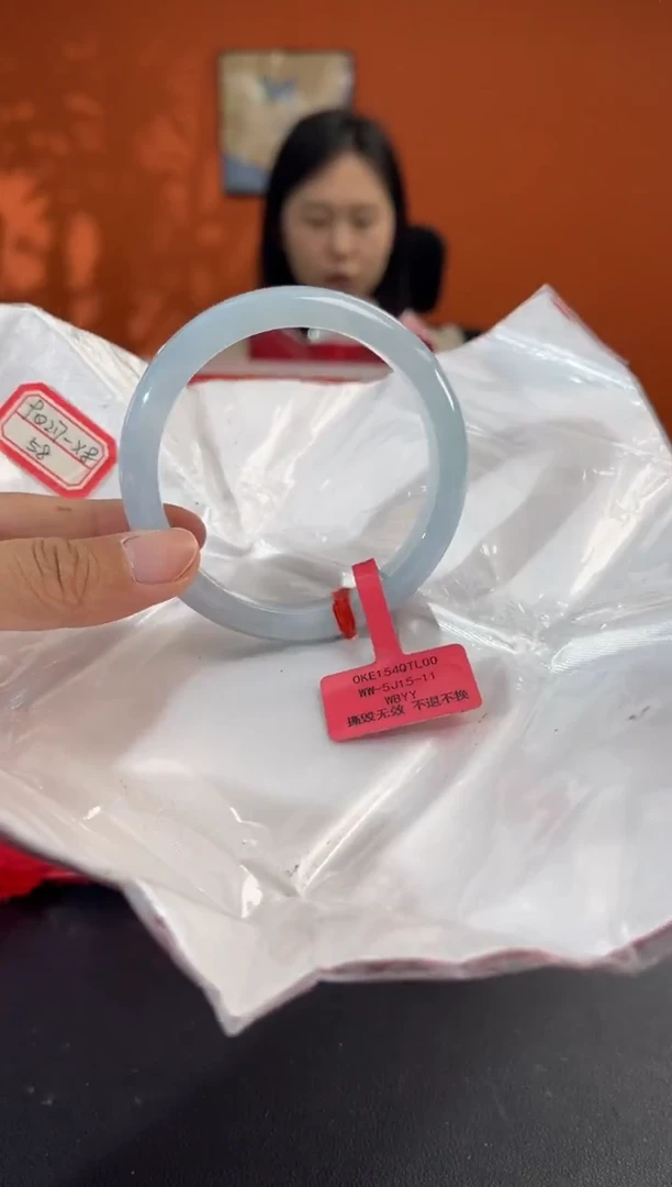 未镶嵌手镯翡翠3    58