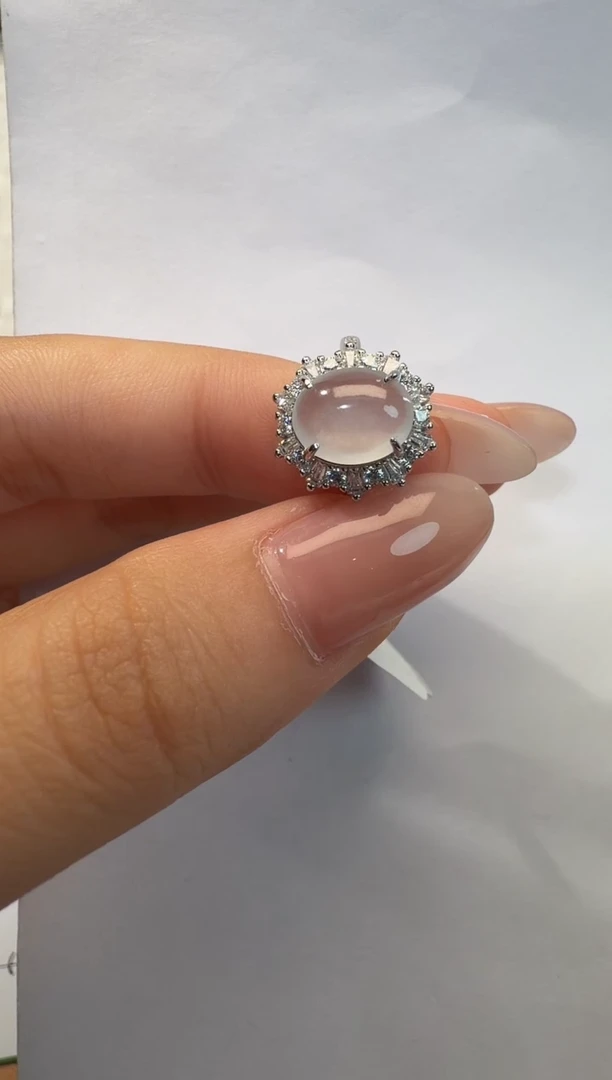 银S925镶嵌戒指翡翠。****?925银镶翡翠戒指镶嵌