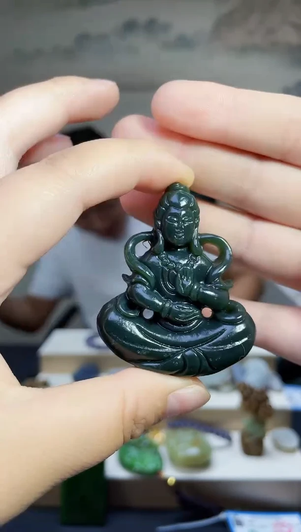 和田玉未镶嵌颈饰11