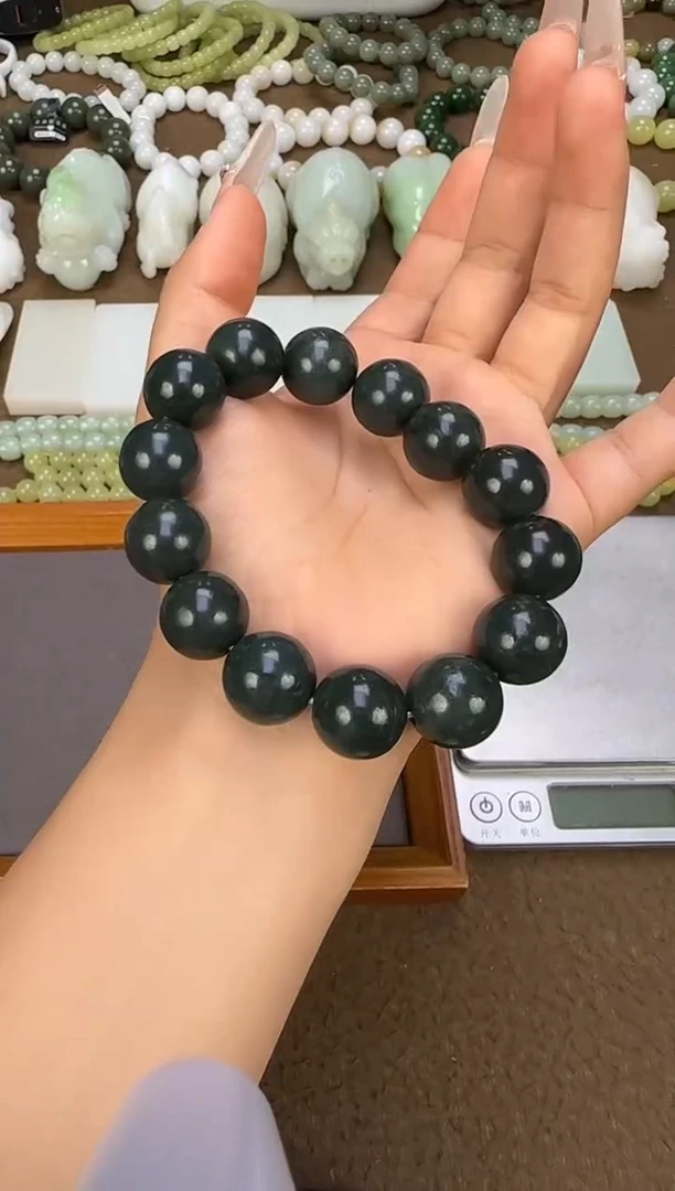手串未镶嵌和田玉手串