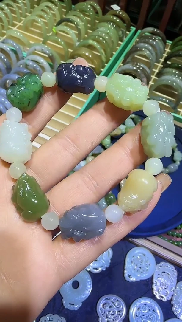 未镶嵌和田玉挂件【宏1217】49