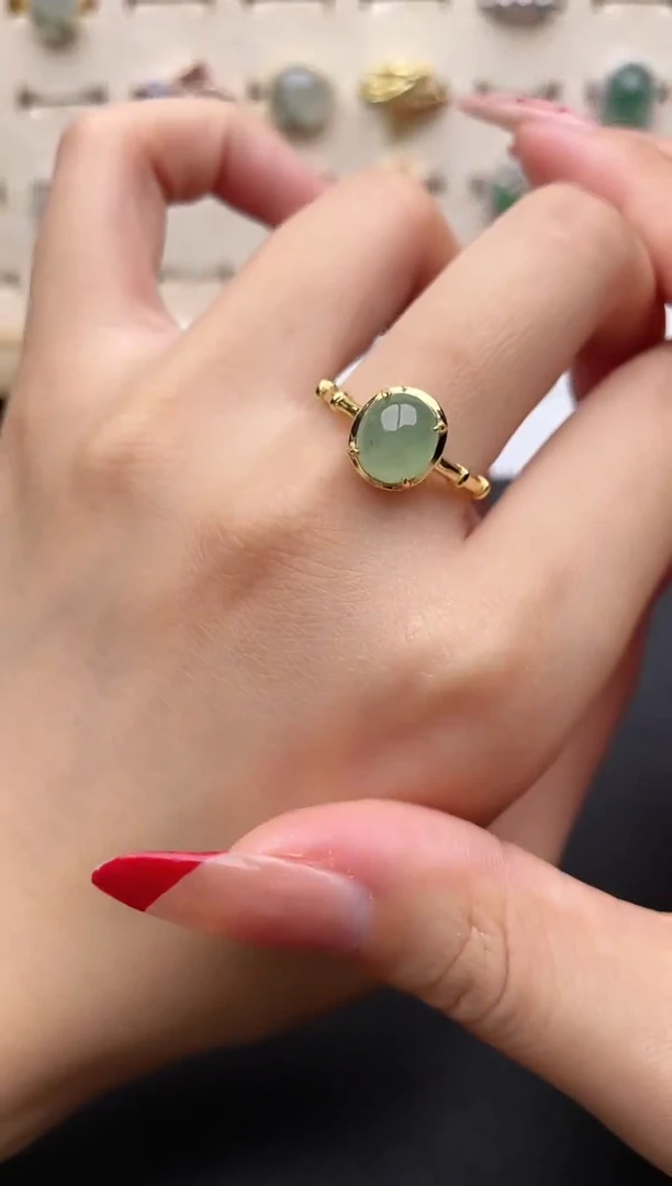 【闪购商品】翡翠戒指银S925镶嵌一物一证一礼盒