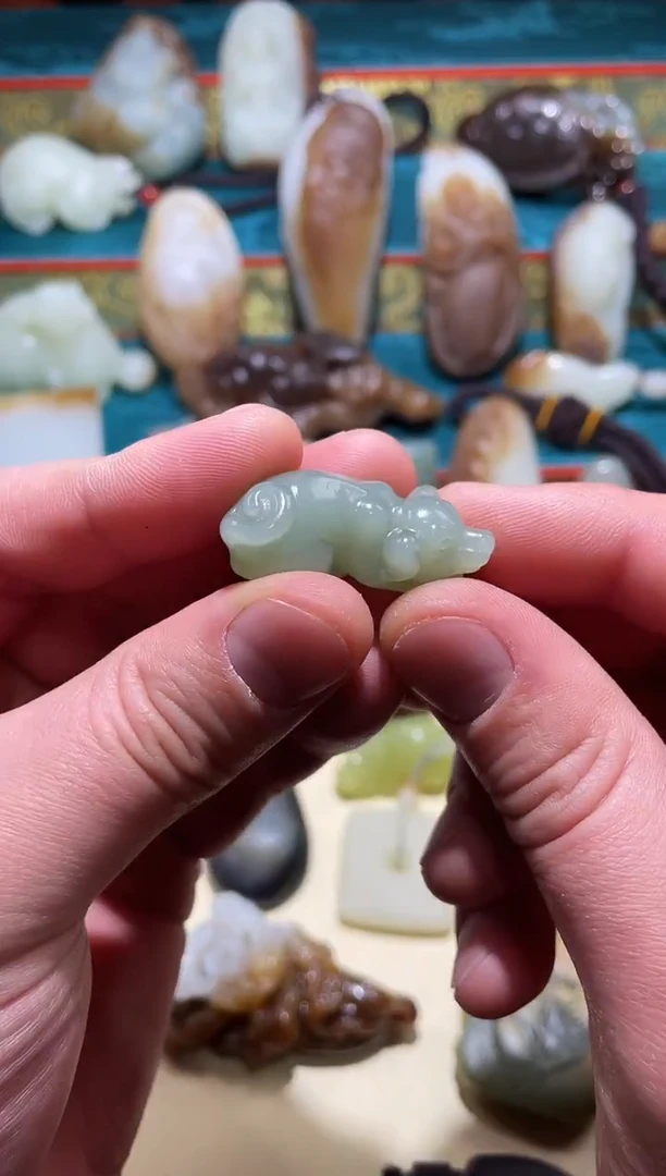 颈饰未镶嵌和田玉新疆且末小旺财