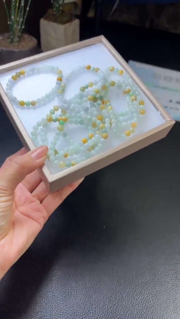 未镶嵌挂件翡翠多样性发一件R703126