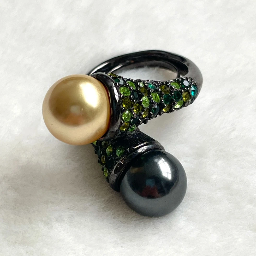 合金仿水晶戒指  KJL绿色双色珍珠戒指中古vintage 隋宜达xMia