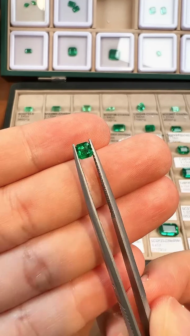 裸石未镶嵌祖母绿0.45ct
