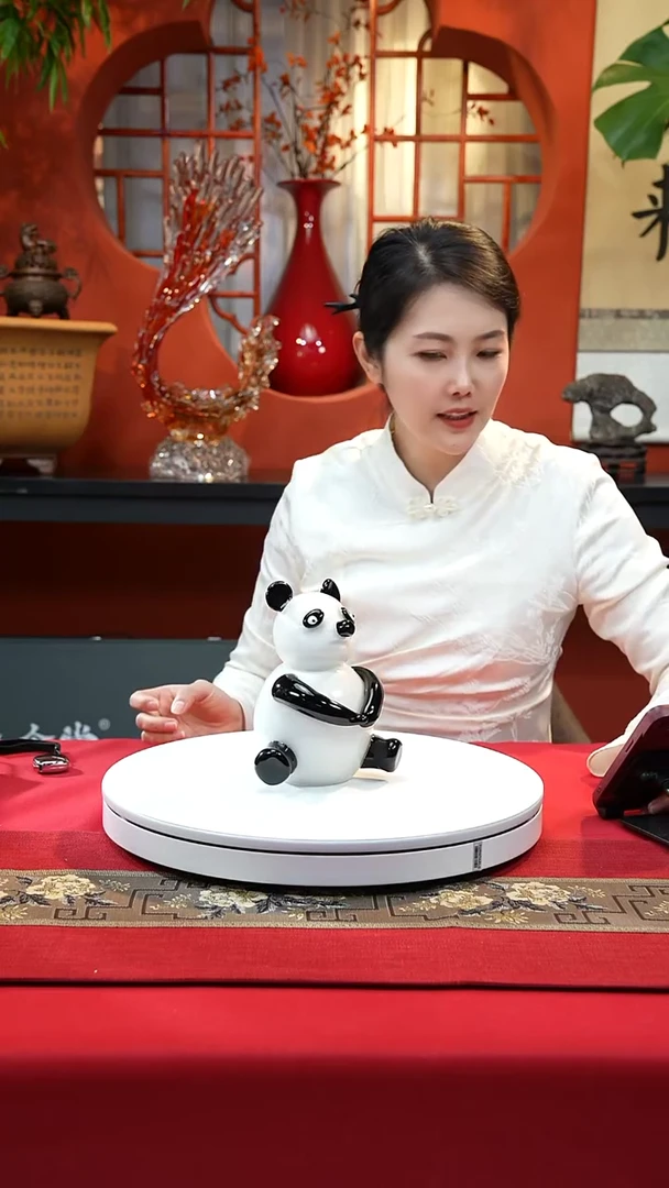 手工艺品琉璃小熊猫