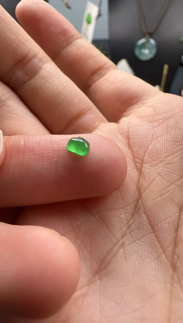 未镶嵌定制翡翠天然A货翡翠