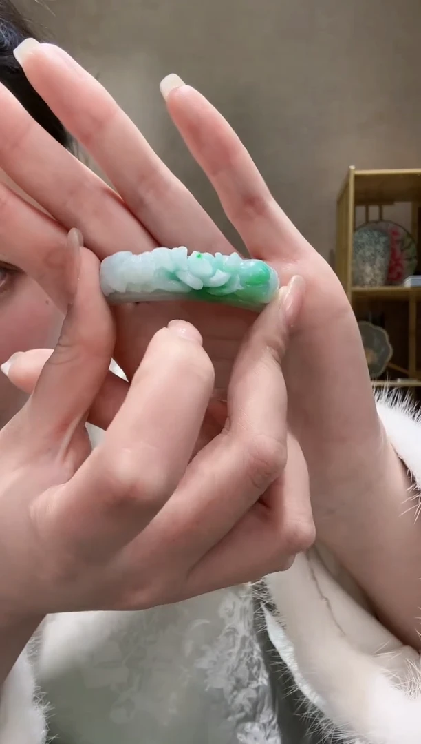 【闪购商品】翡翠颈饰未镶嵌吊坠