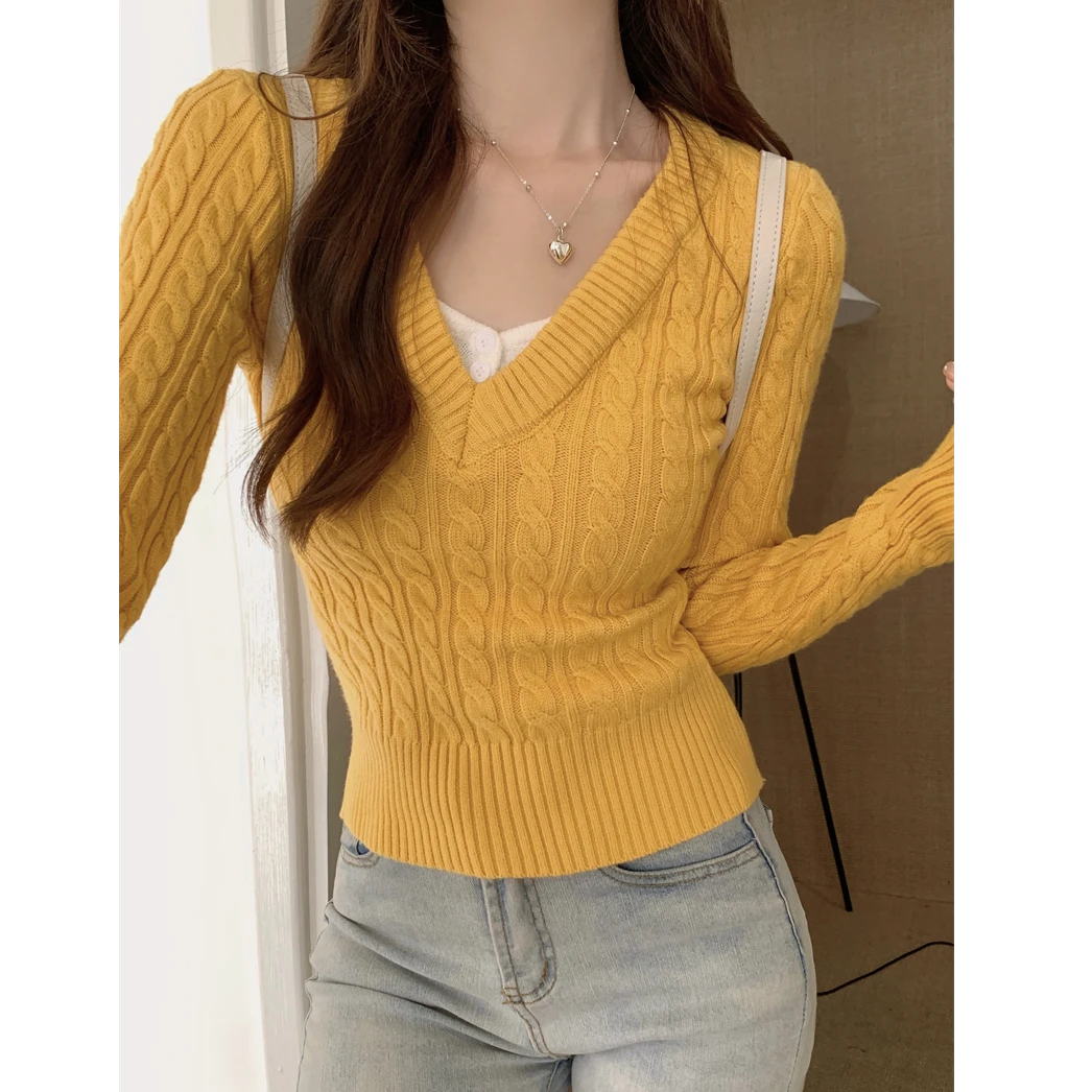 2025春新款撞色假两件拼接v领修身针织衫女甜辣麻花收腰套头上衣