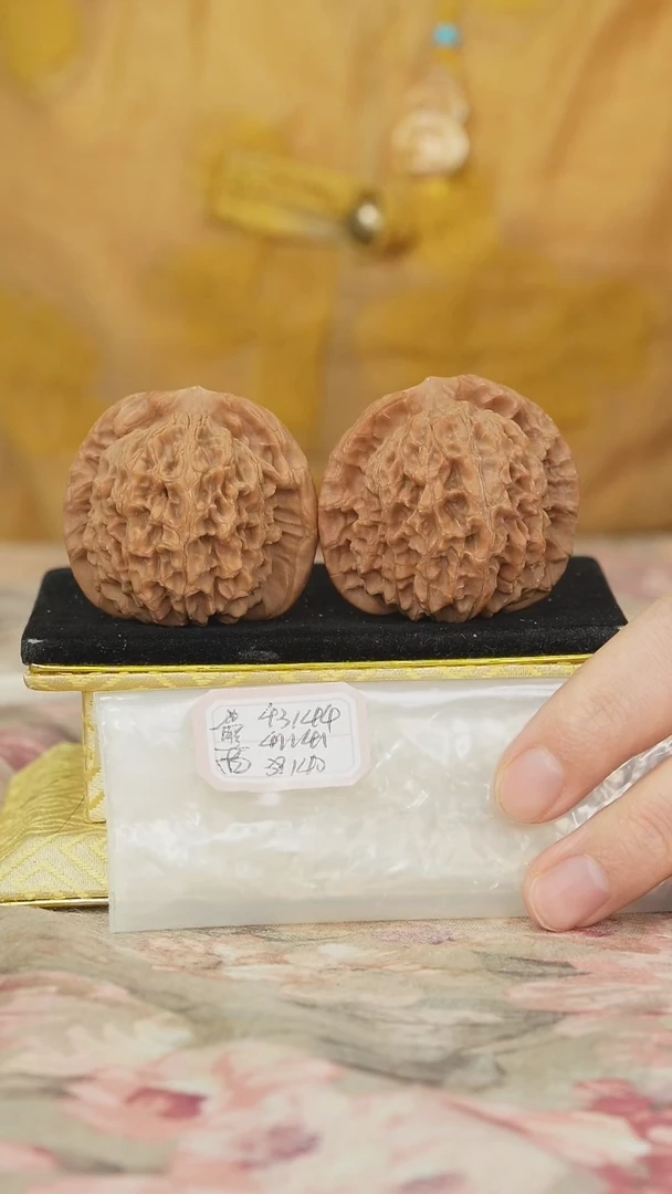 文玩核桃把件非嫁接马老四