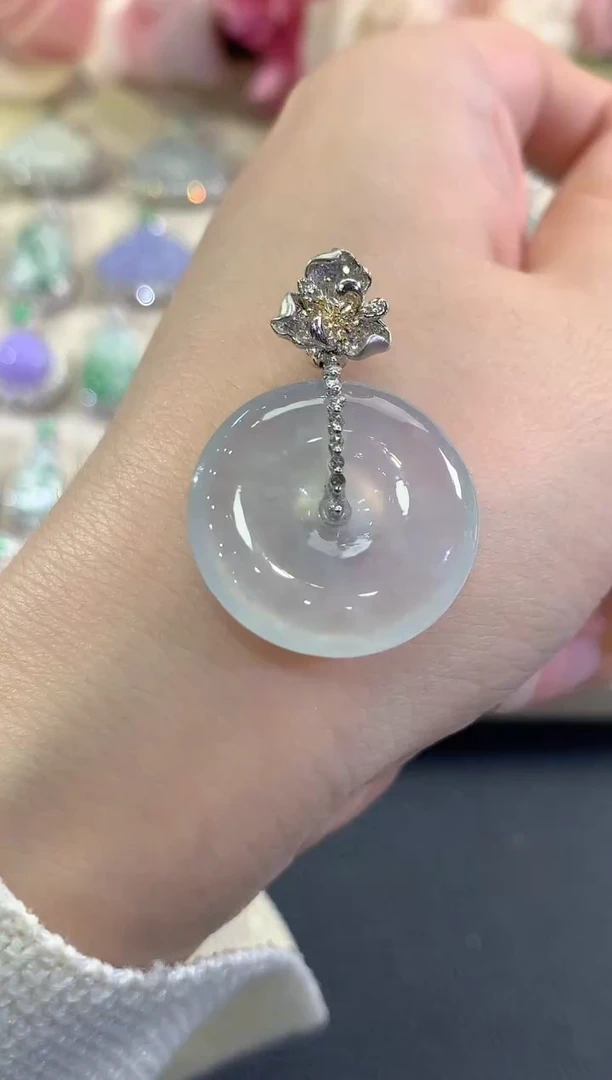吊坠(不含链)18K金镶嵌翡翠b60