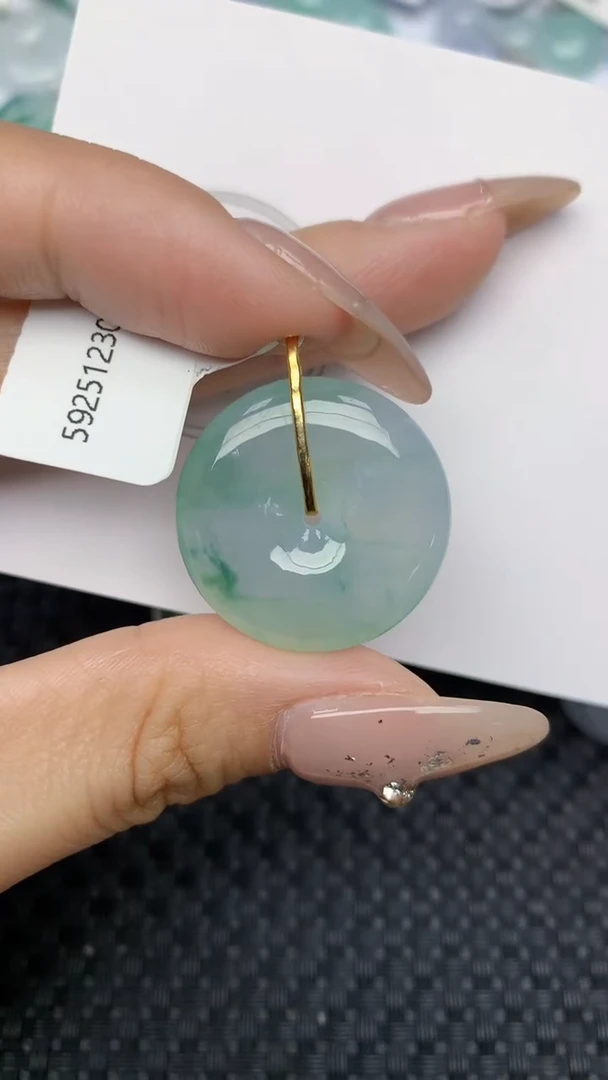 颈饰18K金镶嵌翡翠天然缅甸翡翠a货百元以上9元证书费自理