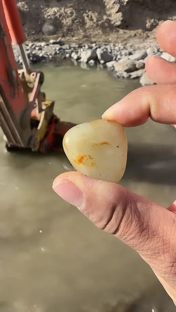 未镶嵌和田玉挂件新疆和田玉原石