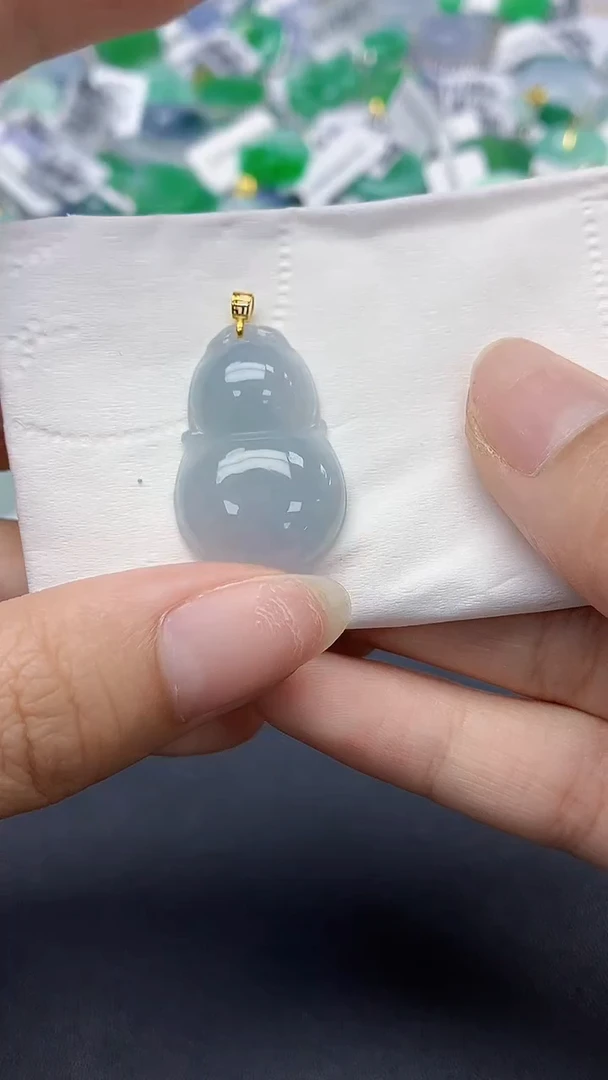 翡翠未镶嵌颈饰天然缅甸a货翡翠