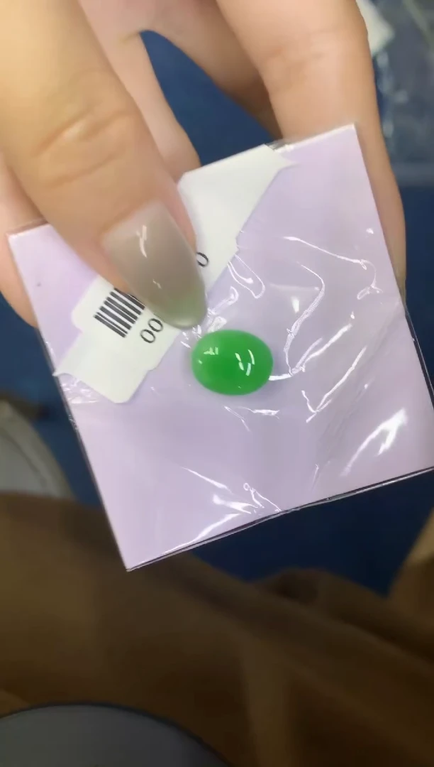 翡翠未镶嵌颈饰缅甸天然翡翠A货