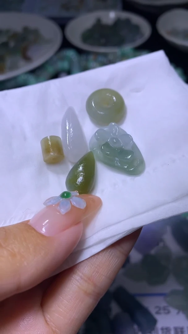 【闪购商品】定制翡翠未镶嵌MXX003861