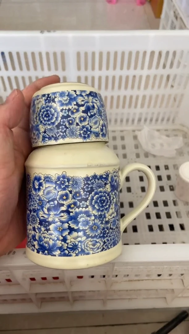 杯无运费险有瑕疵的摄影的产品有使用过的痕迹有点脏介意勿拍