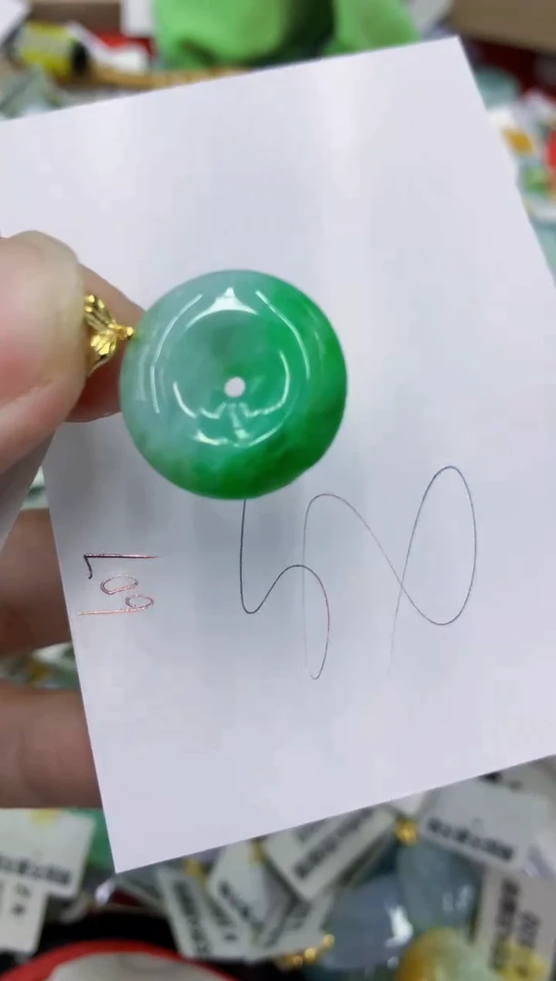 颈饰未镶嵌翡翠11111111111