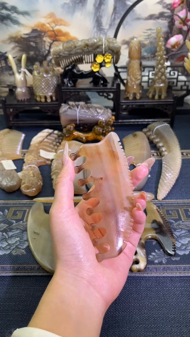 云南老白水福利捡漏多功能脸梳水滴
