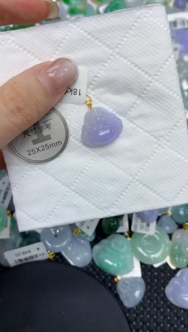 颈饰18K金镶嵌翡翠111111