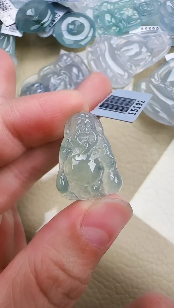 翡翠未镶嵌颈饰缅甸翡翠a货