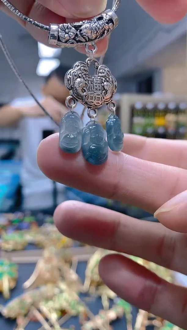 【闪购商品】翡翠耳饰银S925镶嵌062翡翠锁骨链