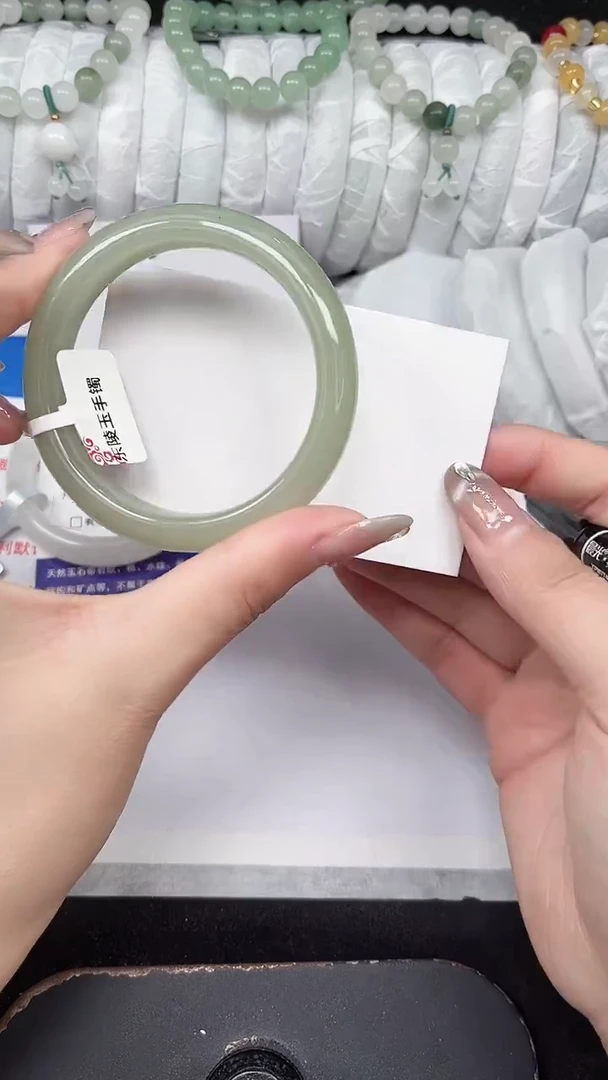 未镶嵌手镯石英质玉30-53/54