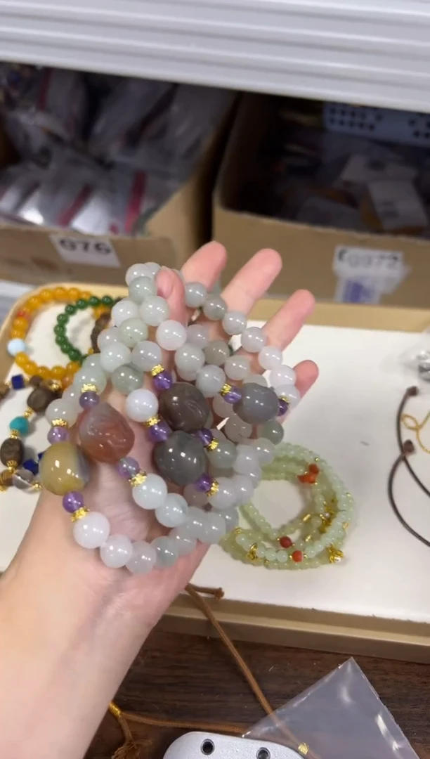 未镶嵌手链玛瑙/玉髓老矿盐源顶珠非洲翠圆珠手串[0444]