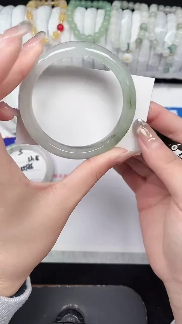 未镶嵌手镯石英质玉4-56/57