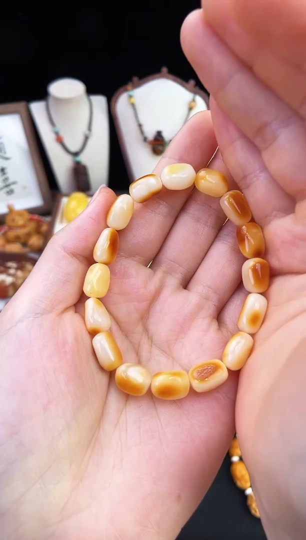 琥珀未镶嵌珠宝奇石柒月