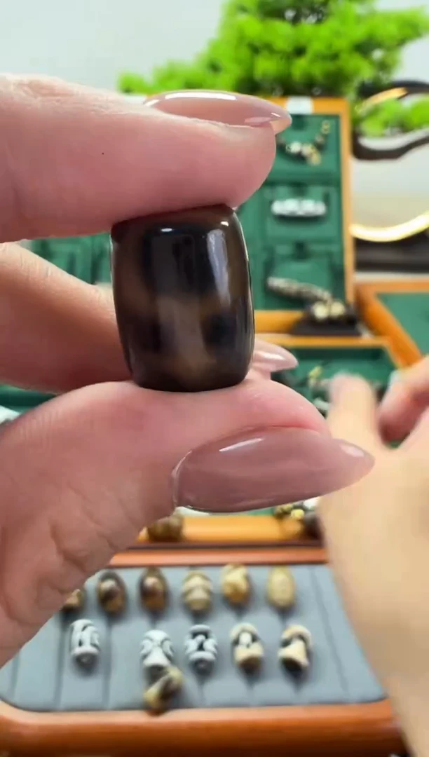 玛瑙/玉髓（覆膜）颈饰未镶嵌15.（微瑕随机发）