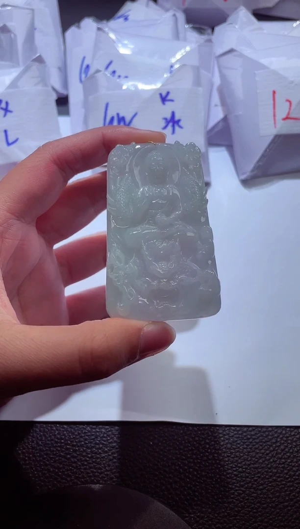 颈饰未镶嵌翡翠000088499