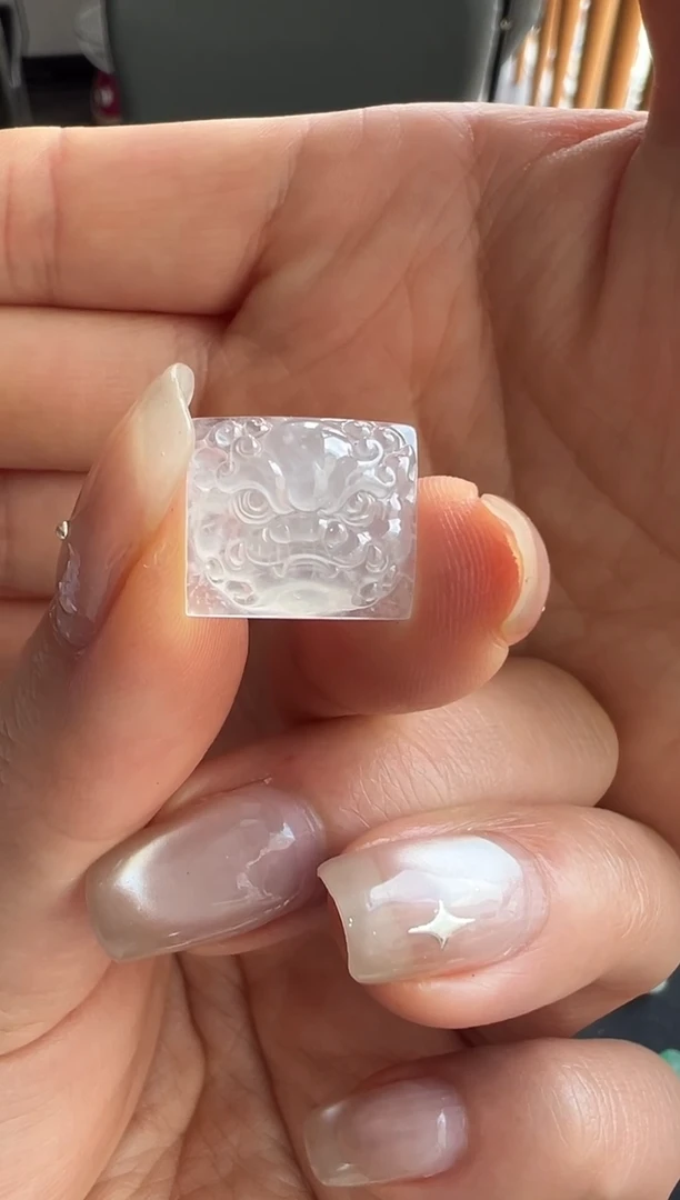 【闪购商品】翡翠裸石翡翠兽面