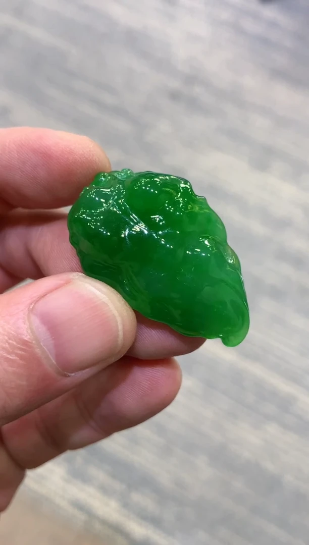 颈饰未镶嵌翡翠天然A货翡翠