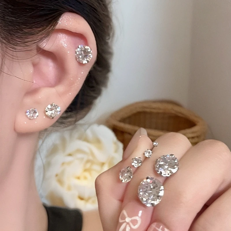 钛钢耳饰 情人节爆闪锆石耳钉高级感养耳洞耳蜗睡觉免摘精致饰品