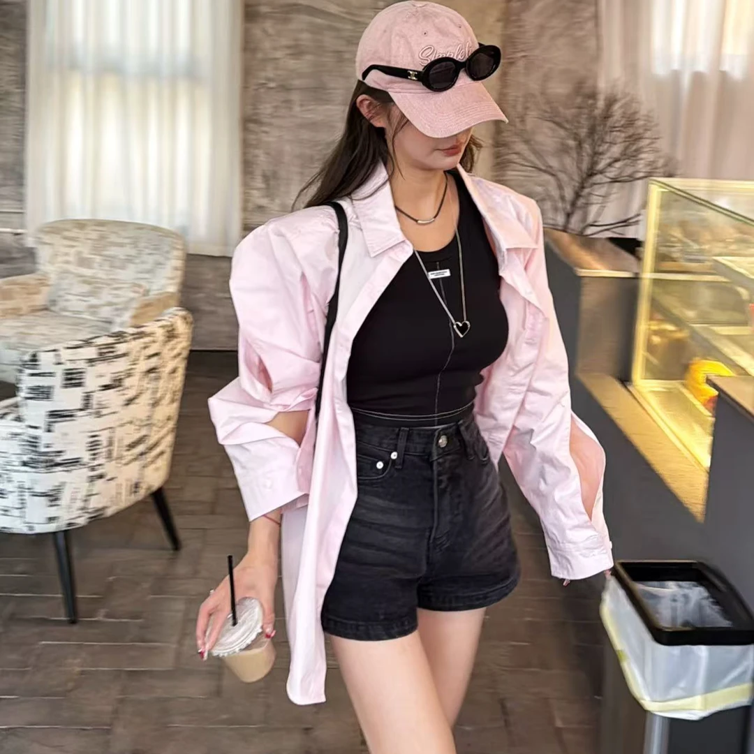 【YKL】嫩妹法则黑色白线背心/百搭高腰阔腿牛仔裤/粉色袖开叉衬衫