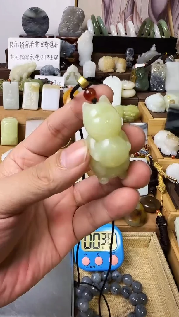 【闪购商品】和田玉颈饰未镶嵌猫咪