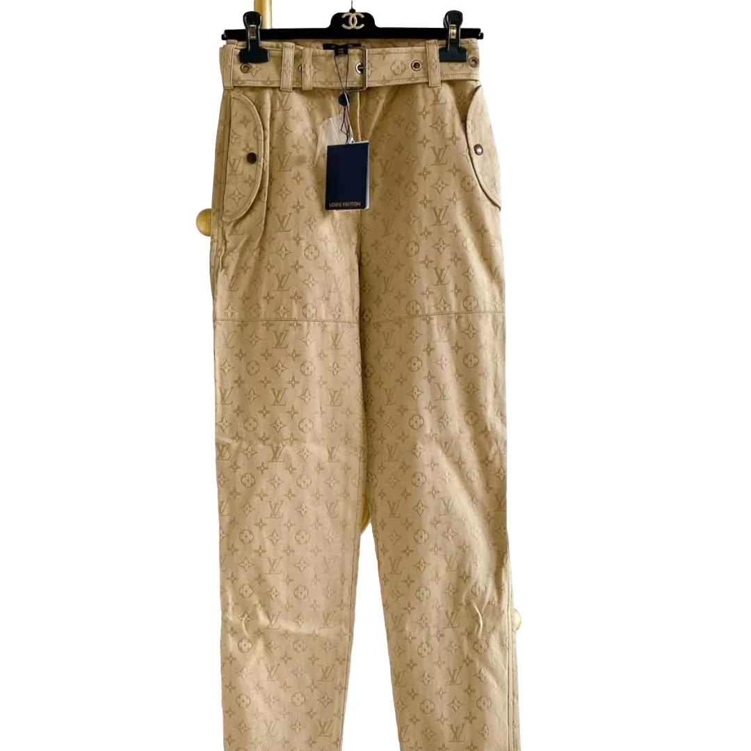 未使用 LouisVuitton/路易威登 卡其色满logo休闲裤34