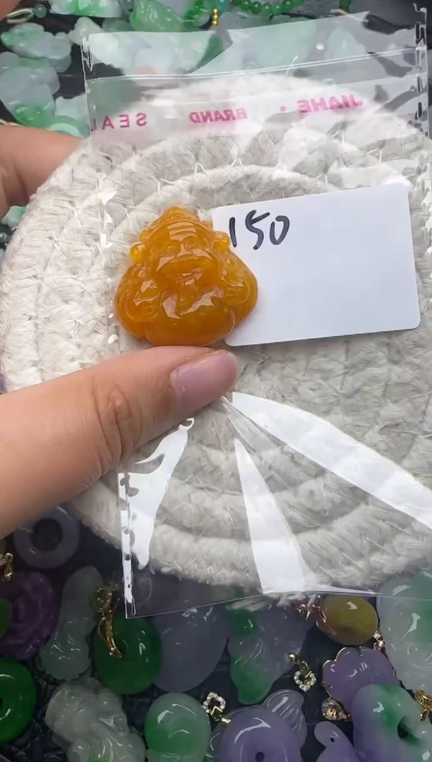 颈饰未镶嵌翡翠缅甸翡翠吊坠