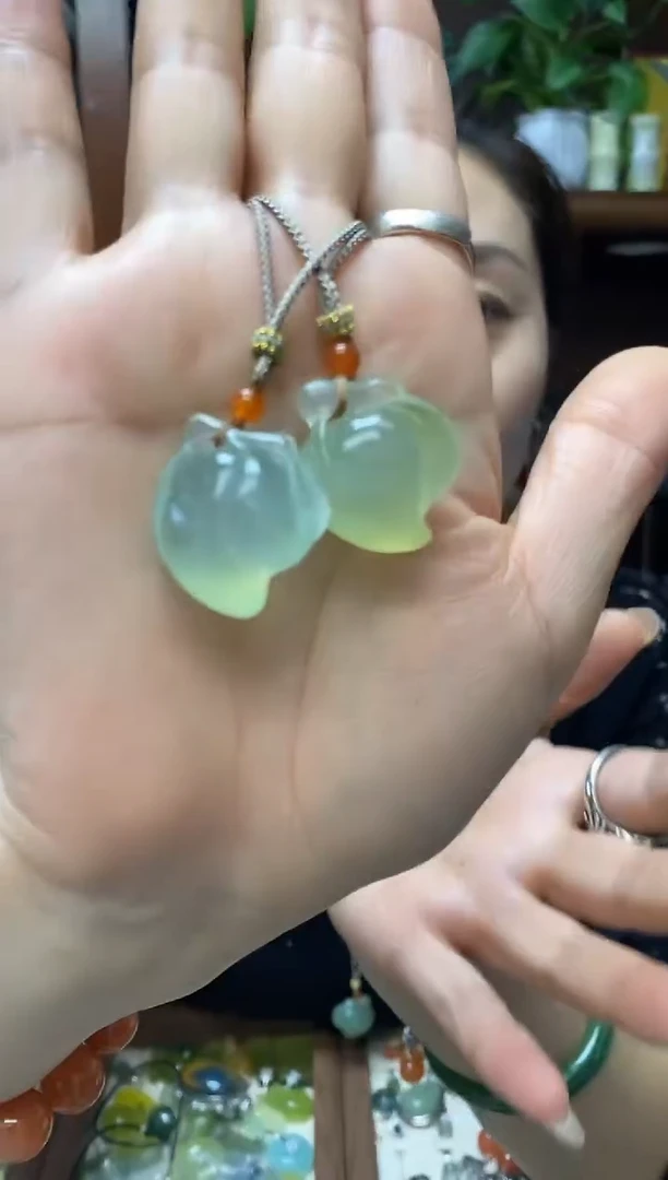 未镶嵌岫玉吊坠多样性发货其中发一