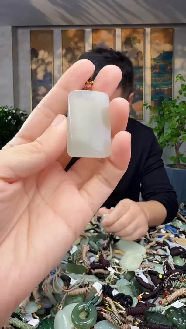 未镶嵌和田玉挂件拍一发一