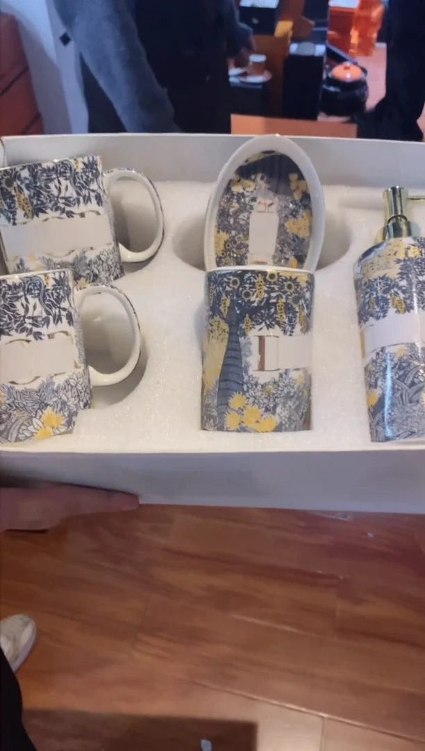 【闪购商品】杯全场正品，京东包邮