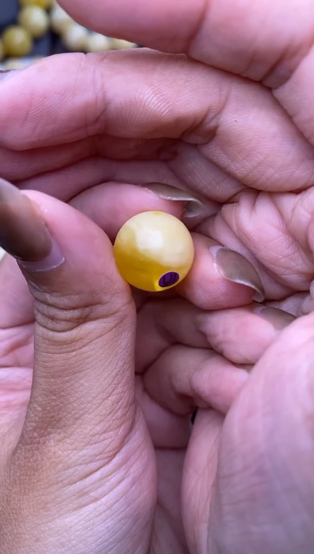 裸石琥珀未镶嵌大小姐珠宝103