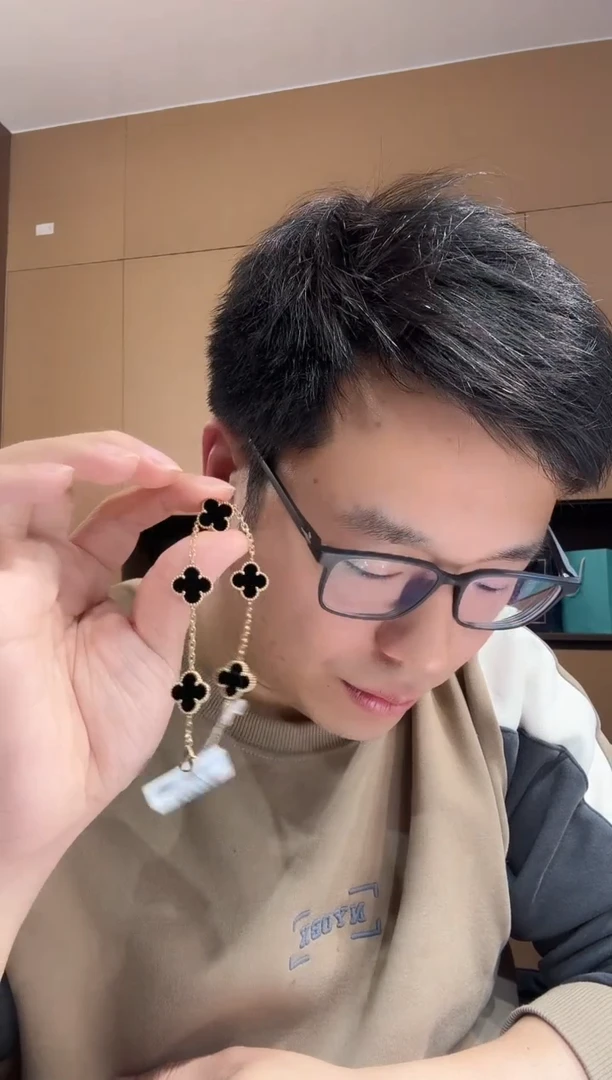 【闪购商品】玛瑙/玉髓手链18K金镶嵌黑色k黄，五花手链GHJ25版